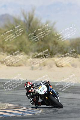 media/Dec-07-2025-CVMA (Sun) [[3e7d2de5dc]]/Race 8-Middleweight Shootout/